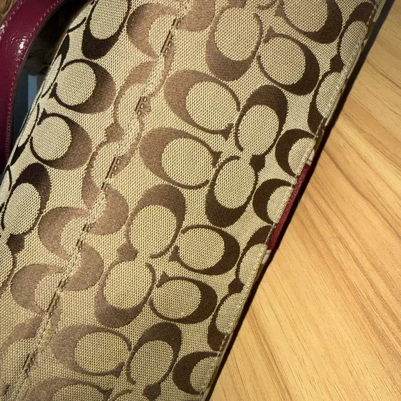 Coach Tan Signature Canvas Tote 💕with Burgundy Leather Accents Y2K Bag - Picture 5 of 7